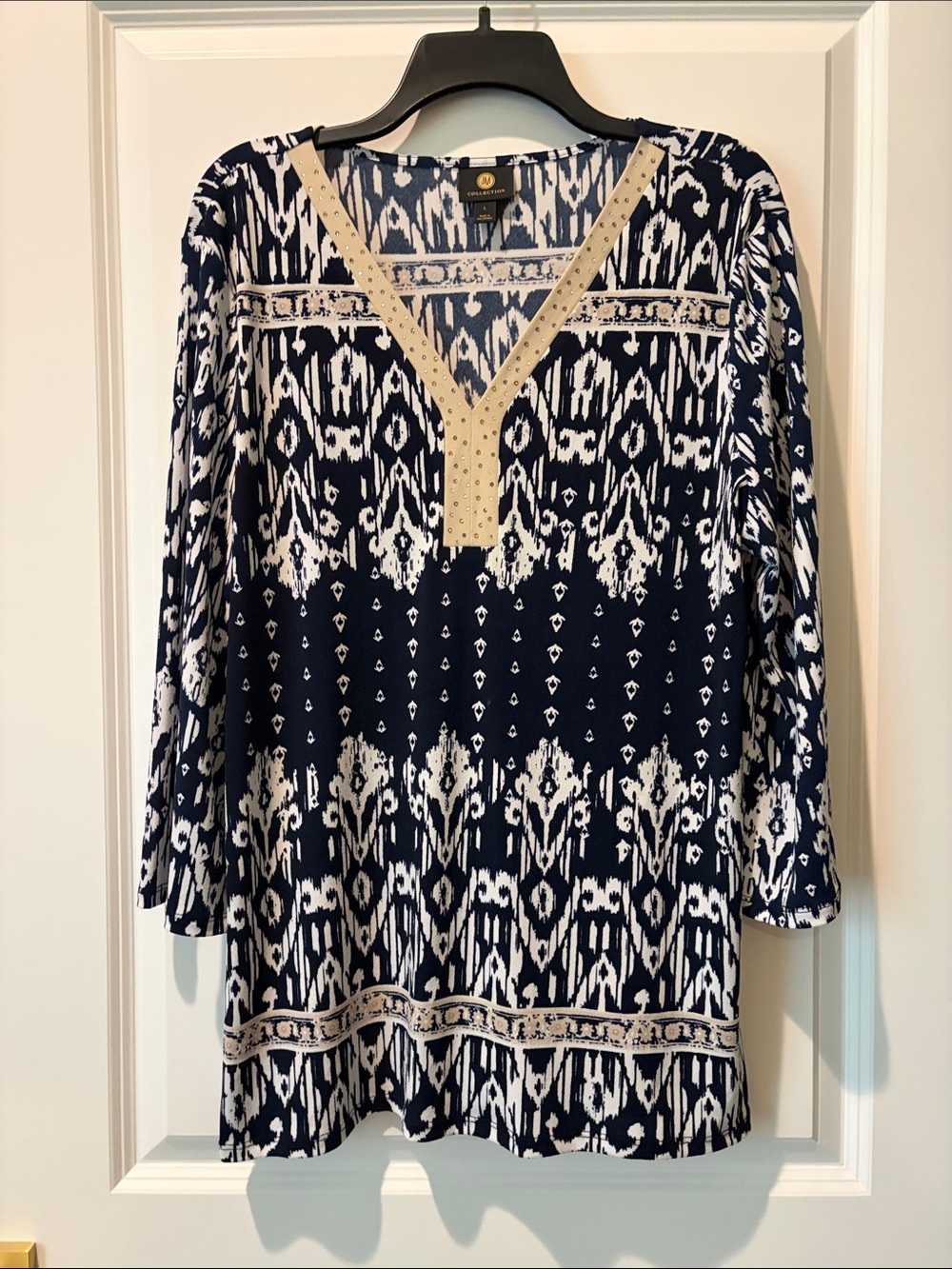 JM Collection Navy & Cream Tunic Top